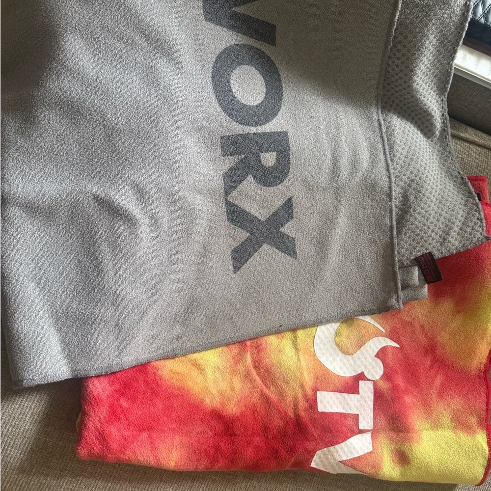 Gray HOTWORX tow